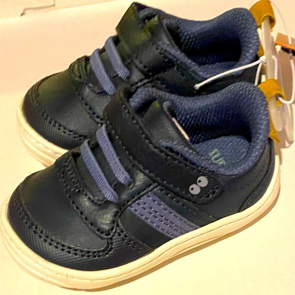 Infant Size 3 Sneakers - Picture 2 of 2